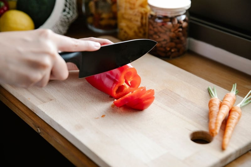Brochettes apéritives froides et chaudes : 25 idées qui font fondre les invités